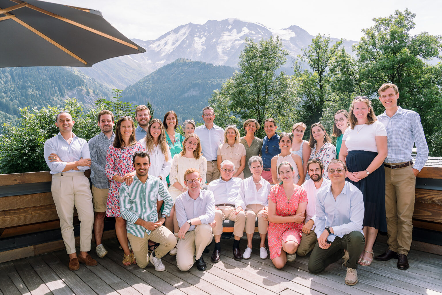 Photo de grande famille à Saint Nicolas de Véroce (Saint Gervais)